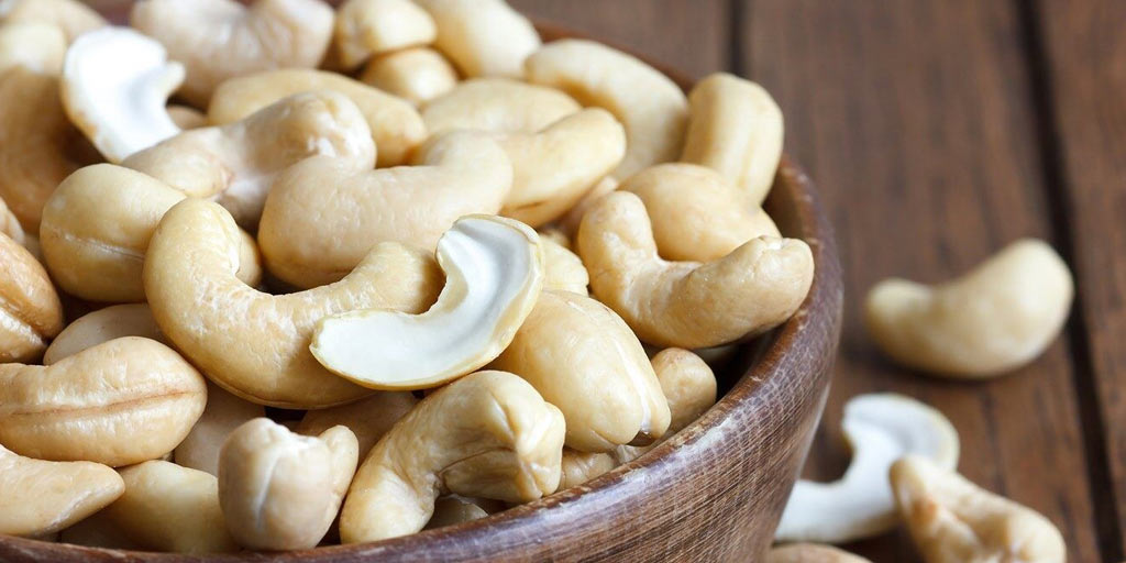 Advantages of Cashew Nuts for Men's Health